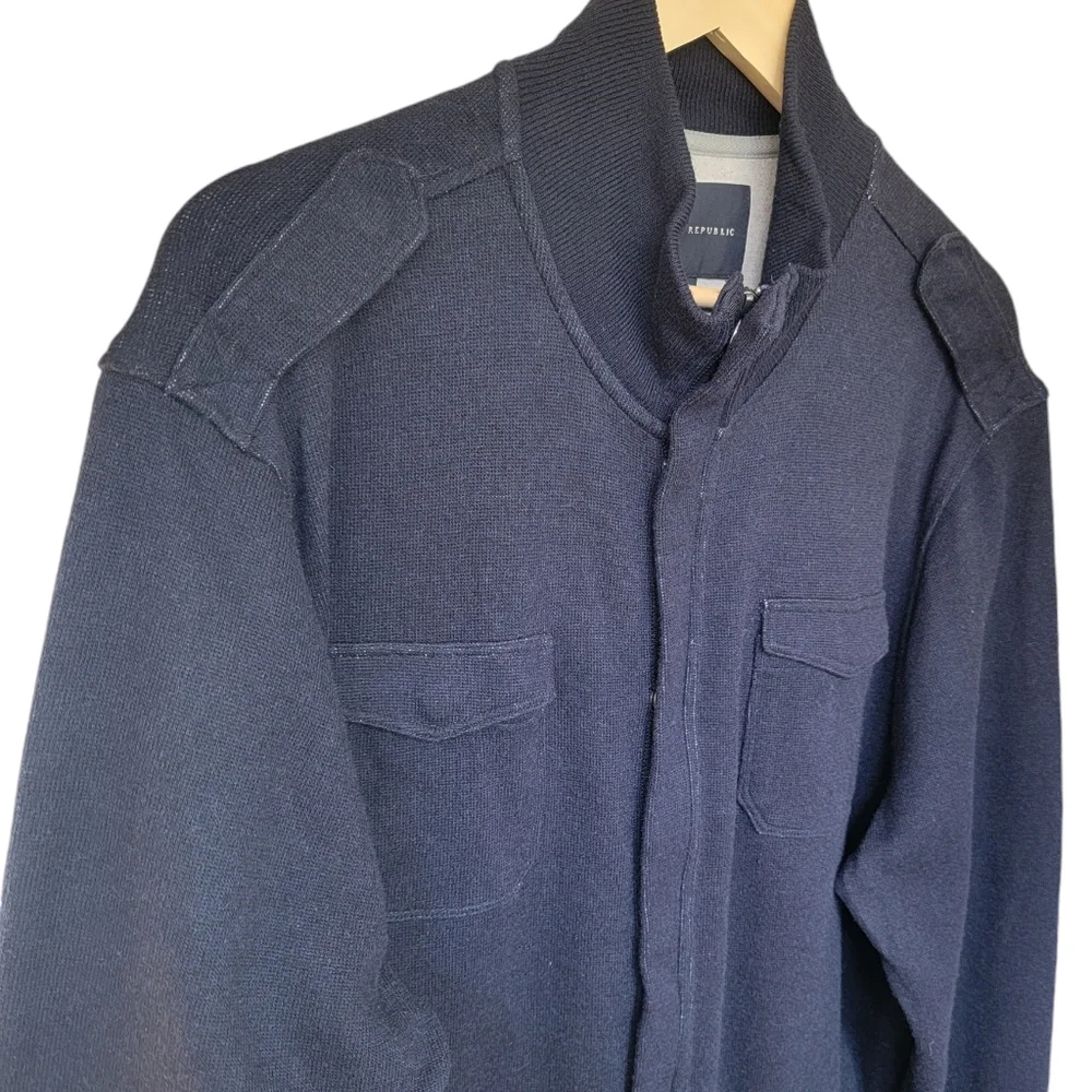 Banana Republic Tactical Sweater Preppy Cardigan Wool Blend Navy Blue Me… - Picture 11 of 17